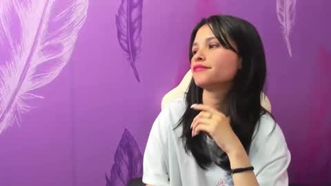 Snapshot of arisha_lee2 chatting on January 26, 2:35 am arisha_lee2 online show from January 26, 2:35 am