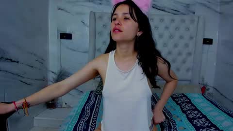 Snapshot of arisha_lee2 chatting on October 14, 10:21 pm arisha_lee2 online show from October 14, 10:21 pm