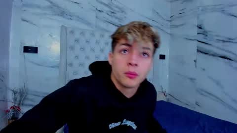 celina online show from November 11, 1:11 pm