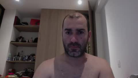 Snapshot of aristi11 chatting on November 26, 6:14 am aristi11 online show from November 26, 6:14 am