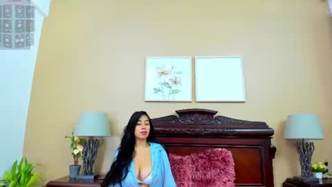 Snapshot of arisweett chatting on June 14, 11:56 am Ari online show from June 14, 11:56 am