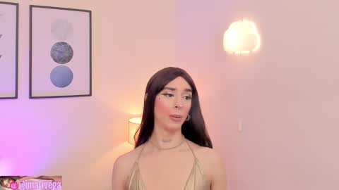   Nice to meet you  thumb up me please its important I  LOOK MY BIO DOWN online show from November 25, 7:19 am