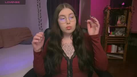 Snapshot of arizonaa_muse chatting on May 14, 8:54 am Astrid online show from May 14, 8:54 am