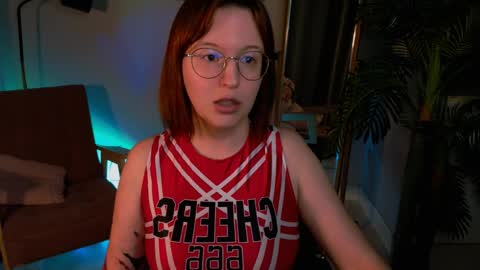 Snapshot of arizzzona_baby chatting on April 8, 2:28 pm Arizona online show from April 8, 2:28 pm