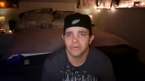 Nutter Butter online show from December 3, 5:26 am