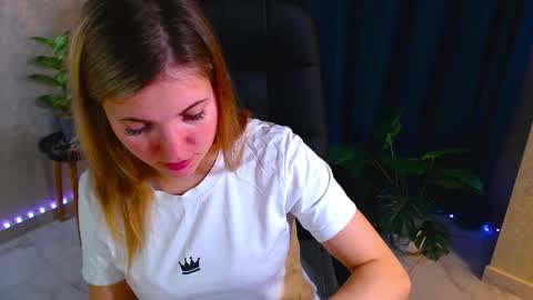 Snapshot of arlana_klart chatting on October 26, 7:47 am Arlana online show from October 26, 7:47 am