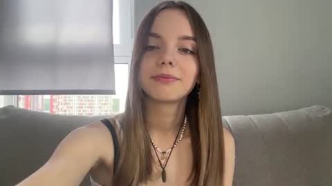 Lisa online show from July 7, 1:15 pm