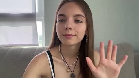 Lisa online show from July 10, 1:14 pm