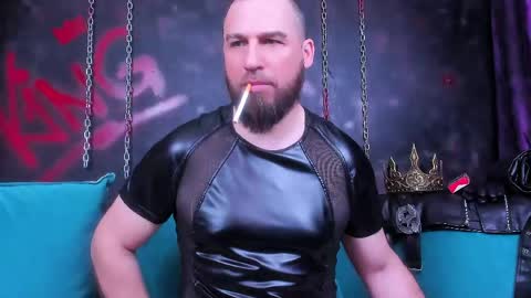 Snapshot of armandosteel chatting on May 8, 7:14 am Armando online show from May 8, 7:14 am