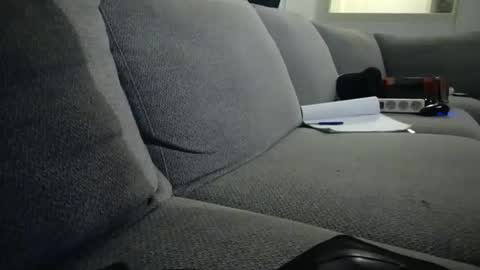 Snapshot of armandoueeal chatting on February 19, 6:48 pm armandoueeal online show from February 19, 6:48 pm