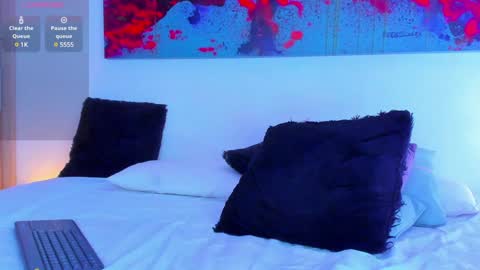 Snapshot of arminjones1 chatting on February 7, 4:37 am online show from February 7, 4:37 am