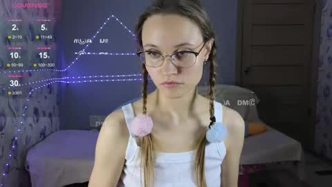 Snapshot of armurra chatting on October 23, 3:33 pm armurra online show from October 23, 3:33 pm