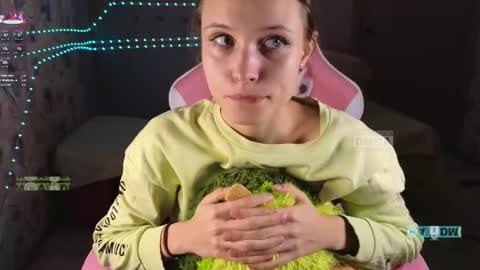 Snapshot of armurra chatting on November 17, 3:07 pm armurra online show from November 17, 3:07 pm