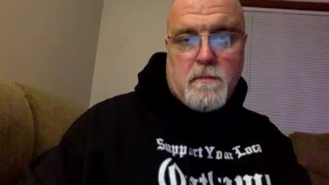 armyguy5311 online show from February 19, 7:04 am