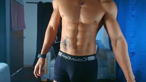 Snapshot of arnold_black69 chatting on April 4, 2:03 pm arnold black online show from April 4, 2:03 pm