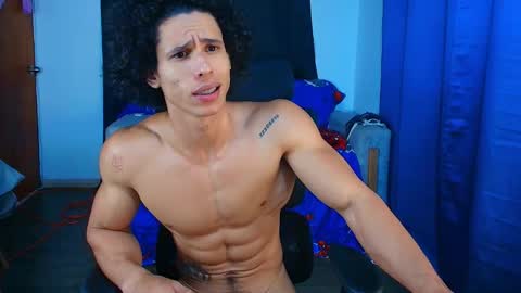 Snapshot of arnold_black69 chatting on May 6, 11:48 am arnold black online show from May 6, 11:48 am