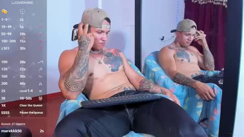 Snapshot of arnold_fit_hot98 chatting on February 26, 3:30 pm Arnold fit hot98 online show from February 26, 3:30 pm