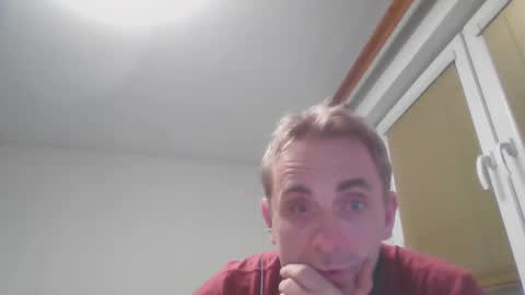 aromannn online show from December 3, 7:33 pm