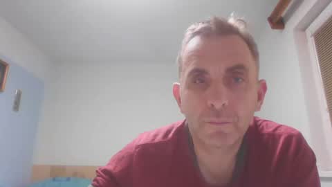 aromannn online show from December 19, 8:13 pm