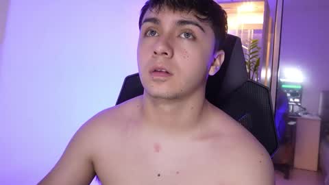 aron__cooper online show from November 17, 2:06 am