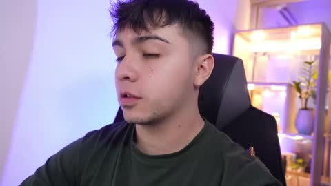 aron__cooper online show from February 10, 1:32 am