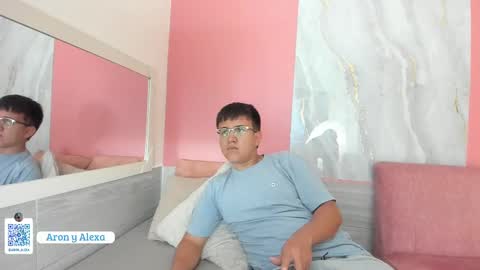 Snapshot of aron_alexa chatting on February 10, 1:11 pm Alexa Aron online show from February 10, 1:11 pm