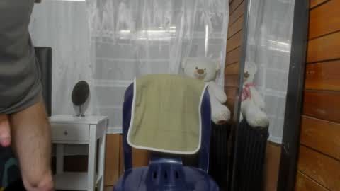 Aron G Franco online show from February 25, 8:51 pm