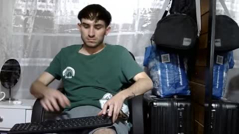 Aron G Franco online show from September 30, 4:28 am