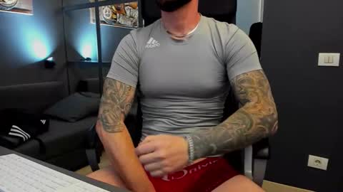 AronGrant online show from November 1, 11:12 am