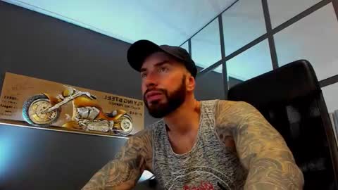 AronGrant online show from March 17, 9:45 am