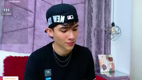 Arontawers online show from May 12, 9:01 pm