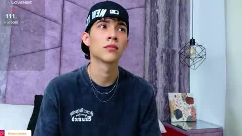Arontawers online show from May 13, 9:44 pm