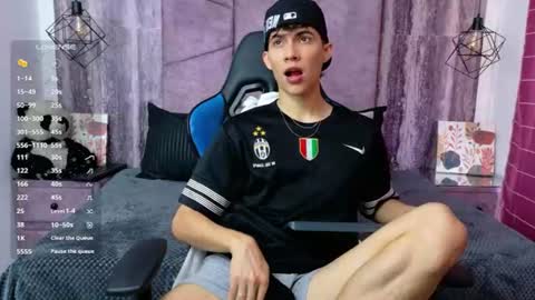 Arontawers online show from June 20, 7:16 pm