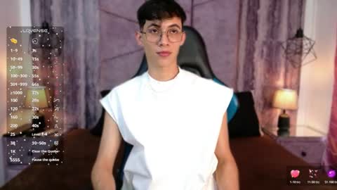Arontawers online show from July 27, 7:43 pm