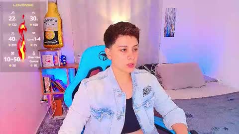 noah and ivy online show from September 24, 3:10 am