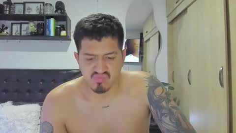 ARON  Independent model  online show from March 12, 2:50 am