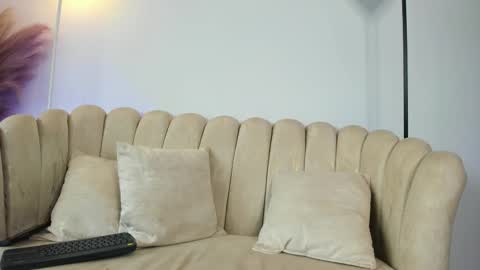   online show from October 30, 10:10 pm