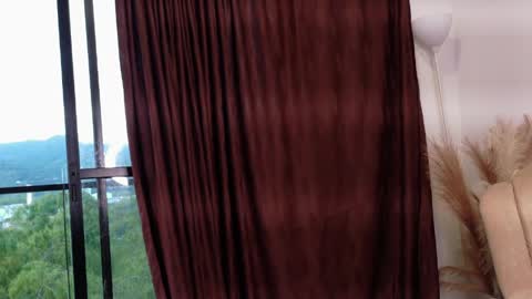 Snapshot of aroon_connor chatting on May 30, 11:02 pm online show from May 30, 11:02 pm