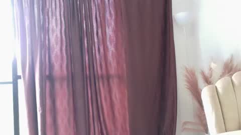 Snapshot of aroon_connor chatting on June 24, 8:19 pm online show from June 24, 8:19 pm