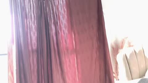 Snapshot of aroon_connor chatting on July 17, 9:52 pm online show from July 17, 9:52 pm