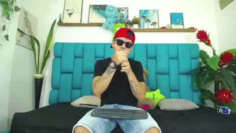Aroon   online show from June 13, 1:42 pm