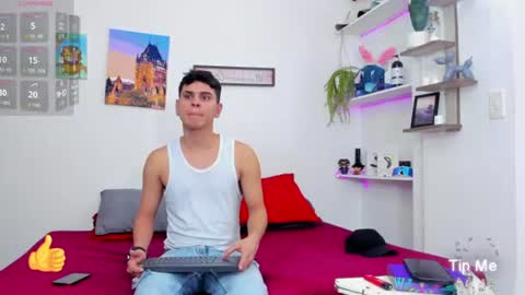 Aroon   online show from July 4, 3:24 am