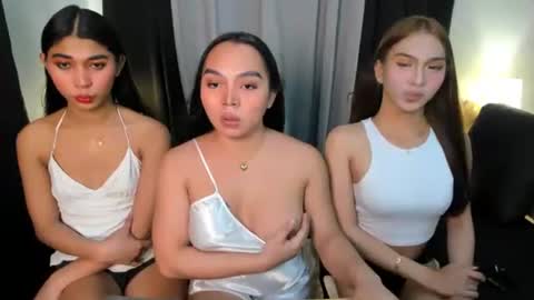 arra_mina online show from November 12, 10:26 am