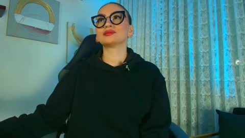    online show from September 22, 8:11 pm