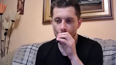 Snapshot of arromwilliam90 chatting on May 16, 5:04 am arromwilliam90 online show from May 16, 5:04 am