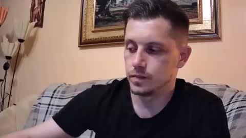 Snapshot of arromwilliam90 chatting on June 7, 5:11 am arromwilliam90 online show from June 7, 5:11 am
