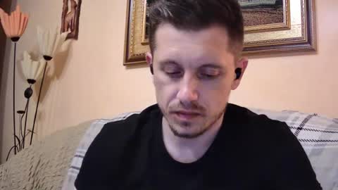 Snapshot of arromwilliam90 chatting on June 13, 7:50 am arromwilliam90 online show from June 13, 7:50 am