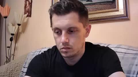 Snapshot of arromwilliam90 chatting on June 20, 10:12 pm arromwilliam90 online show from June 20, 10:12 pm