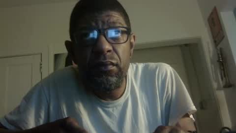 Arteblazze not daddy boy bitch or nigga online show from October 19, 1:01 pm