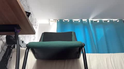   online show from January 1, 10:35 pm